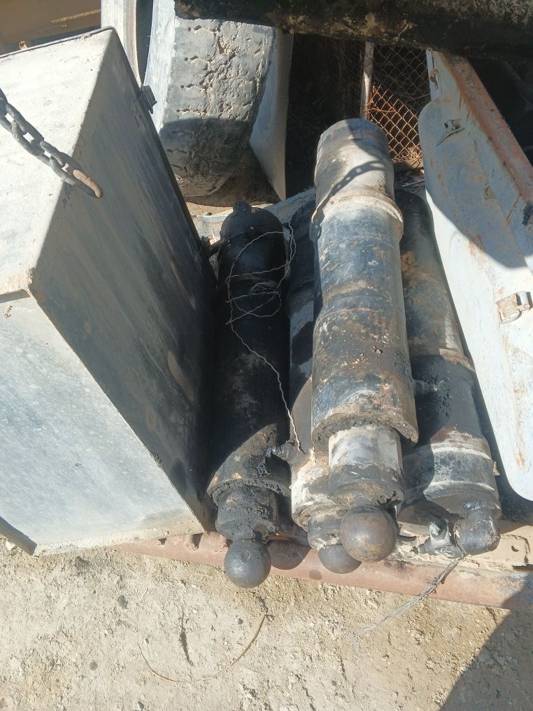 KAMAZ  maz, kraz va boshqa kranlarga silindr