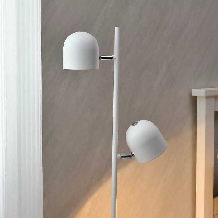 LED подова лампа с 2 крушки, 450 лумена, димируема, Германия