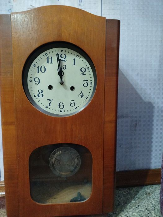 Часы с боем настенные