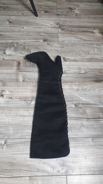 Cizme  lungi peste genunchi Star Collection nr 37 pret 50 Ron
