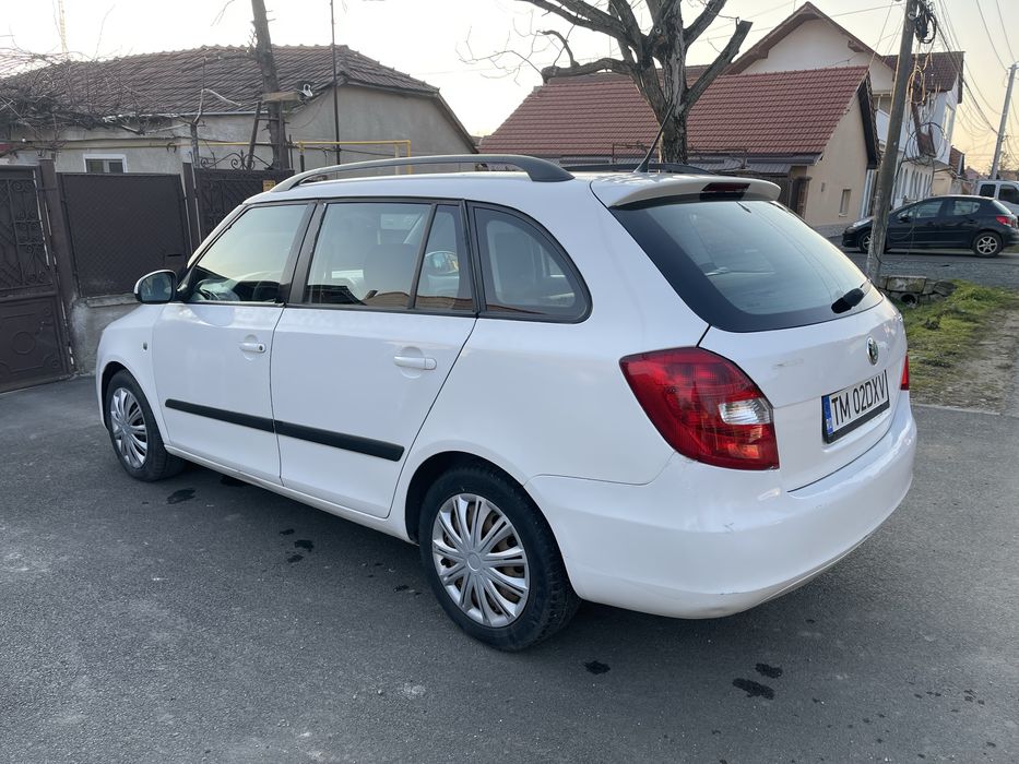 Inchiriez Skoda fabia pentru Bolt - Uber