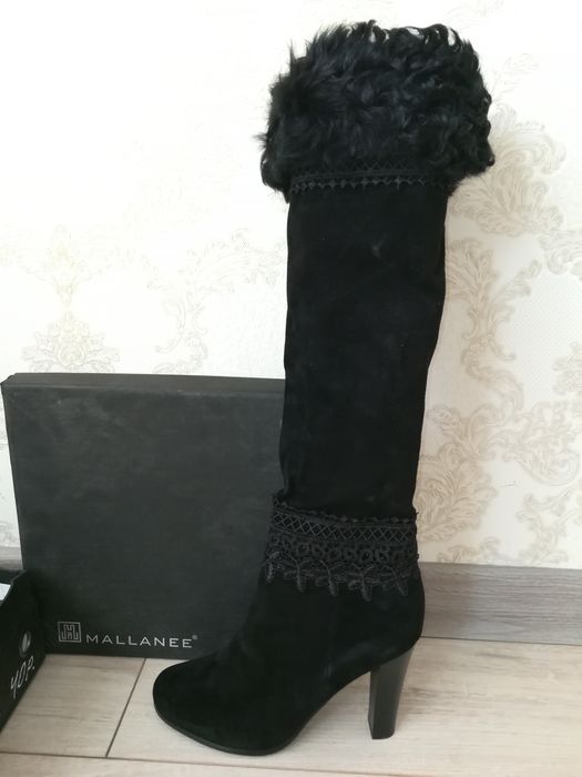 Продам новые демисезонные сапоги