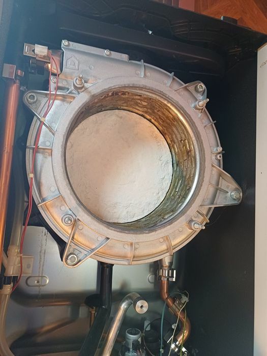 Placa de baza in stare perfecta.