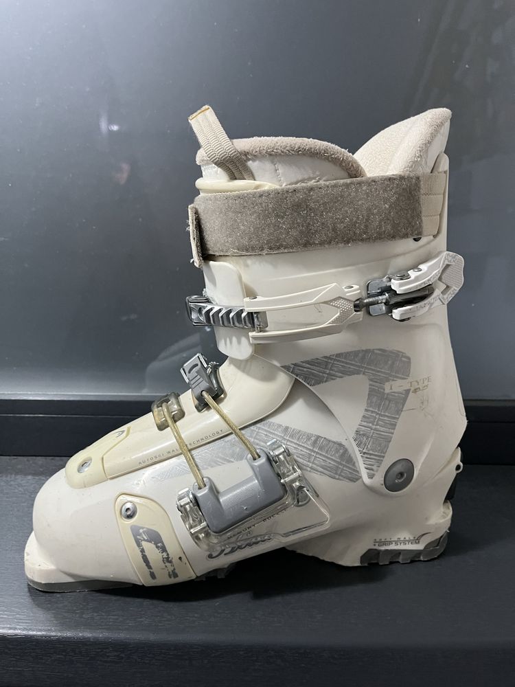 Clapari ski dama Head albi 26 26.5