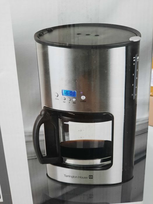 Продам кофеварку новую Tarrington house