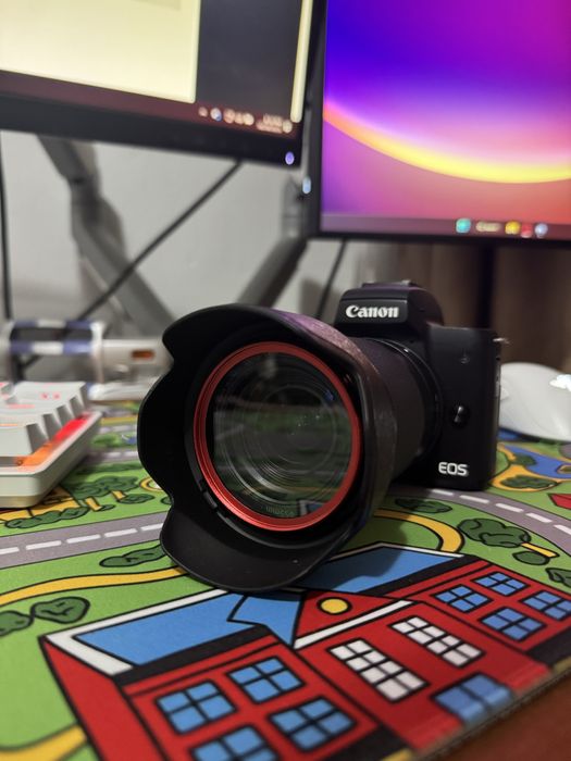 Aparat Mirrorless Canon EOS M50 Mark II - Stare Noua, Garantie eMAG