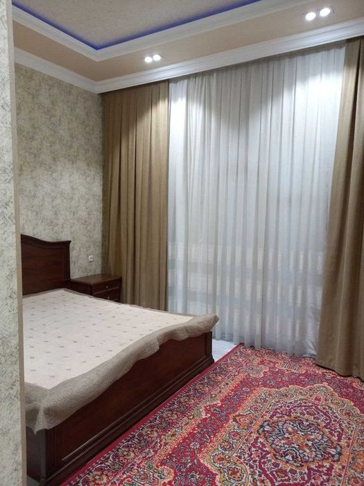 Квартира сотилади!