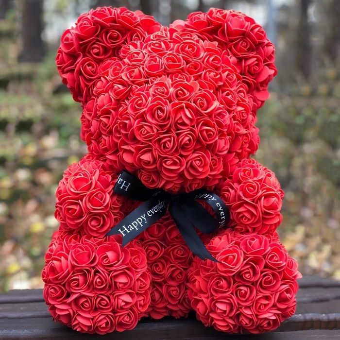 Мишка сделанная из роз