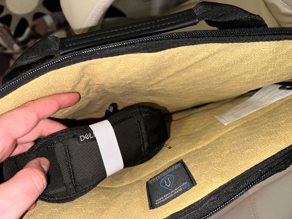 Husa laptop Dell EcoLoop PRO 15-16