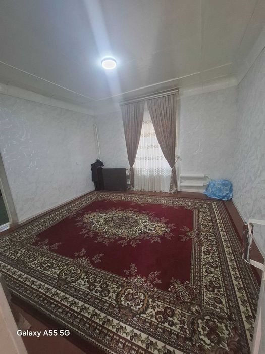 Продаётся дом в Яшнабадском районе ( Олмос)