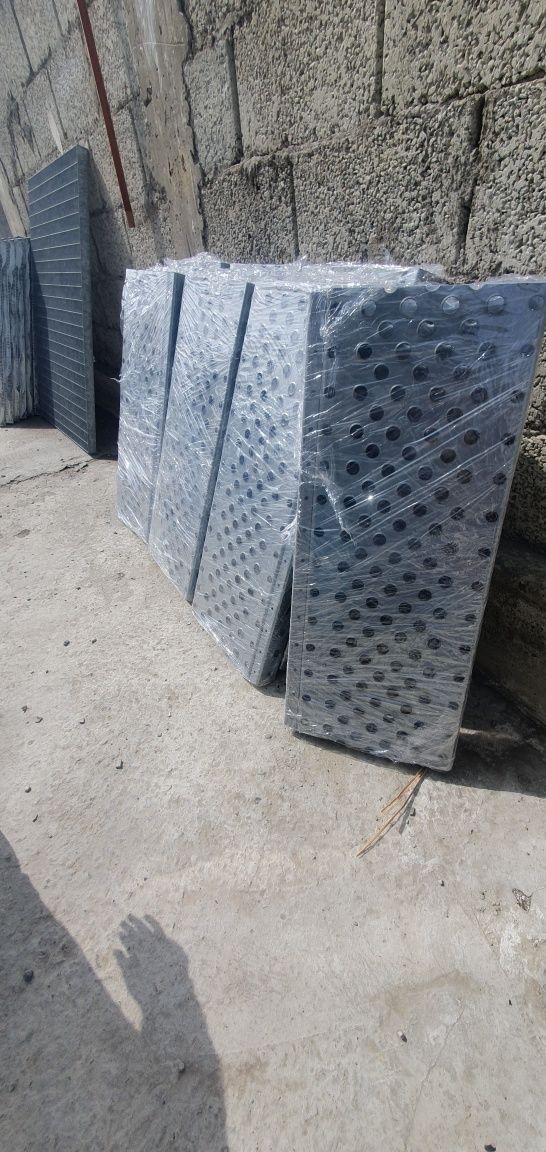Trepte 80x27 noi