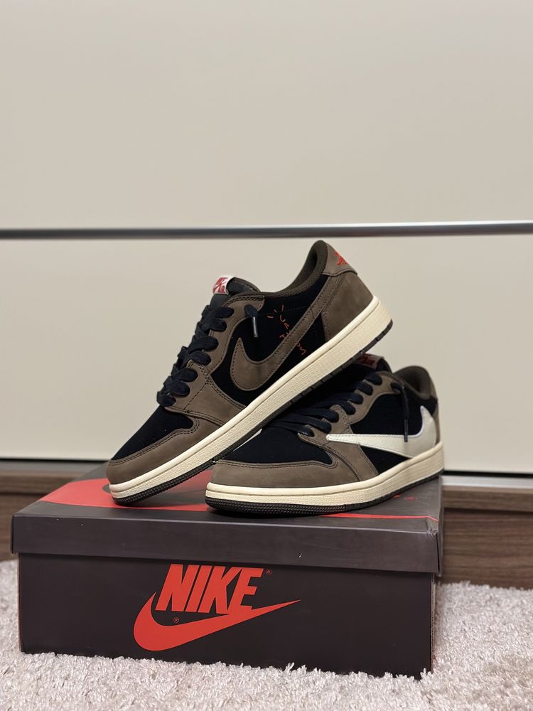 Jordan 1 Travis Scott low “Mocha”