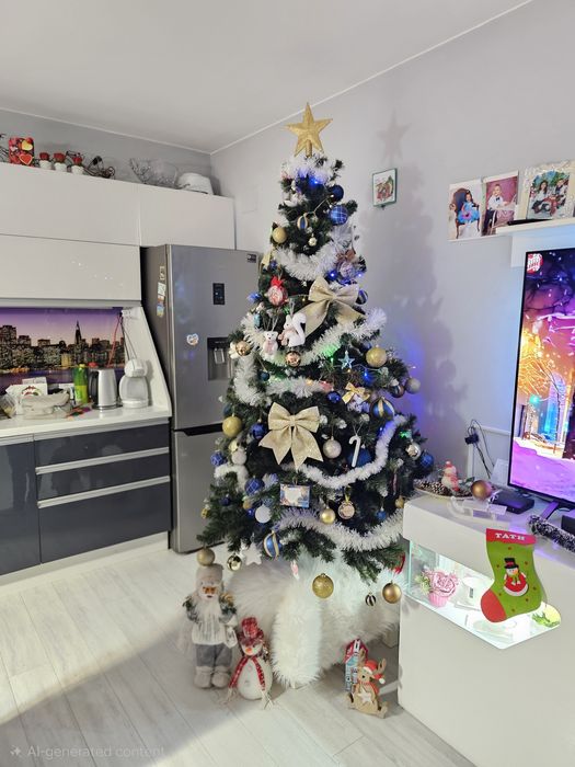 Луксозна коледна елха