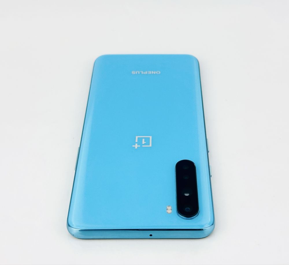 OnePlus Nord 128GB 8RAM Blue Перфектен! Гаранция!