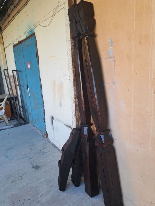 Греди с капител естествено дърво