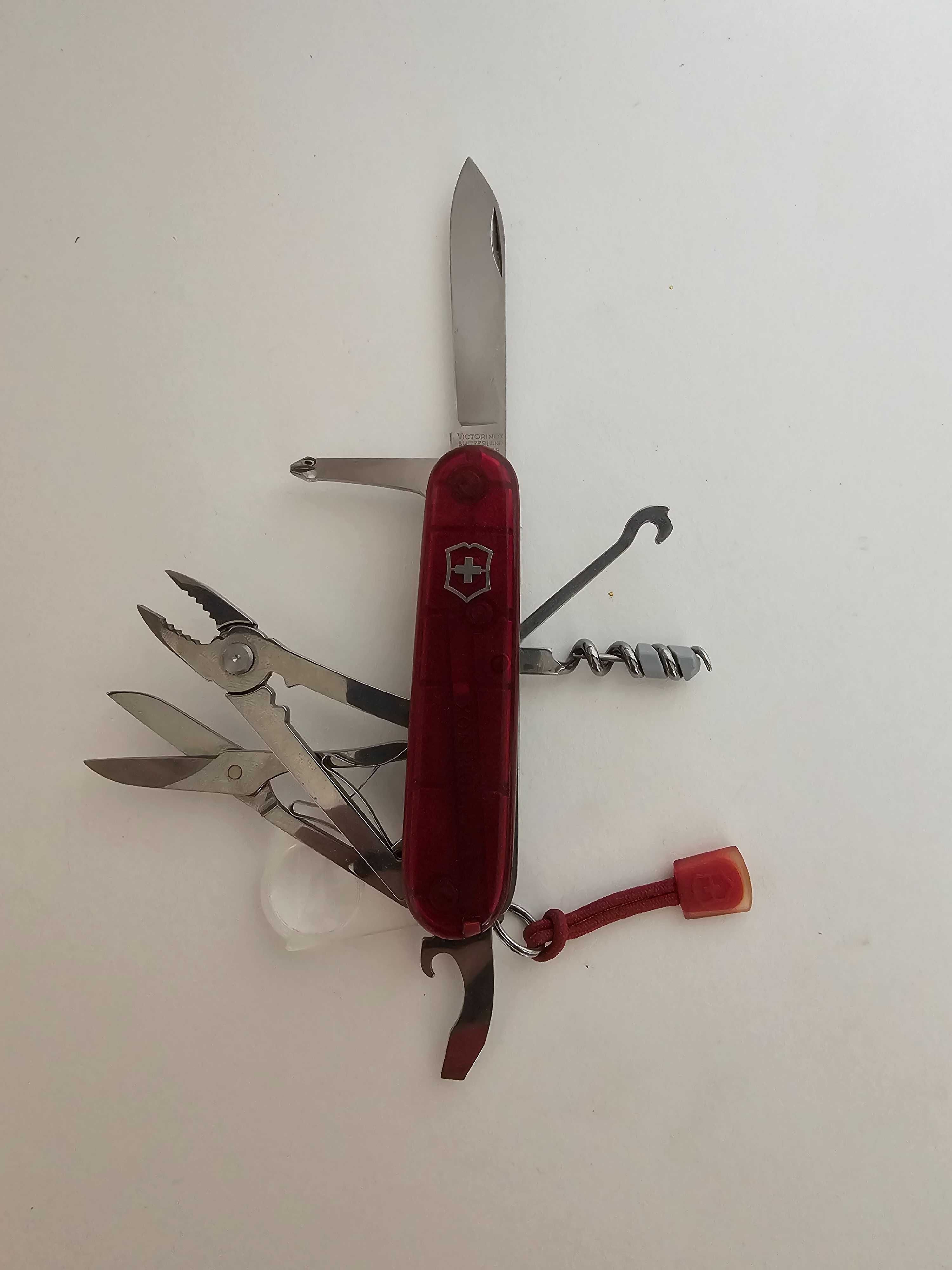 Редки и Custom Victorinox ножчета