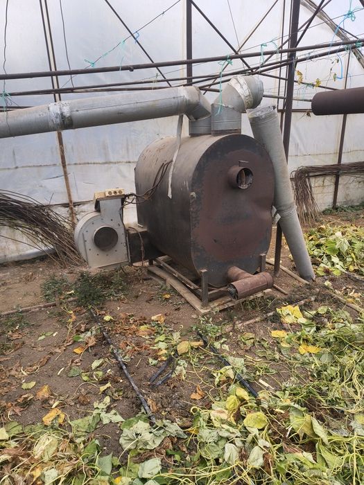 Vând generatoare de aer cald pt solarii suprafață încălzită 2000m2