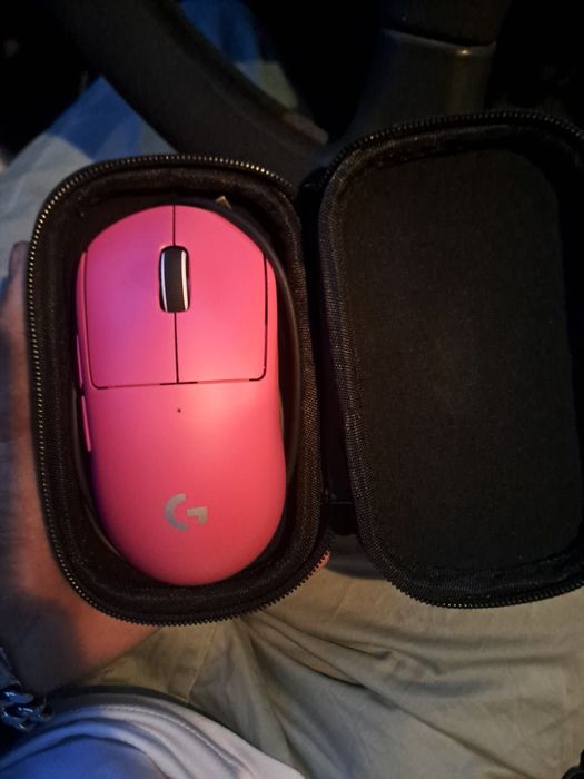 Logitech g pro x superlight 2