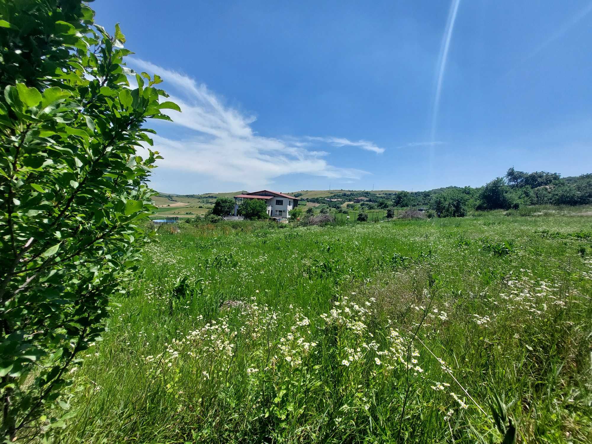 Teren construibil  Chinteni - DEUSU (7 km de Cluj-N) 920 mp