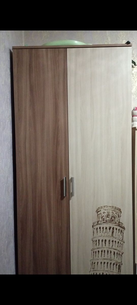 Продам шкаф вещевой подойдёт для подростка