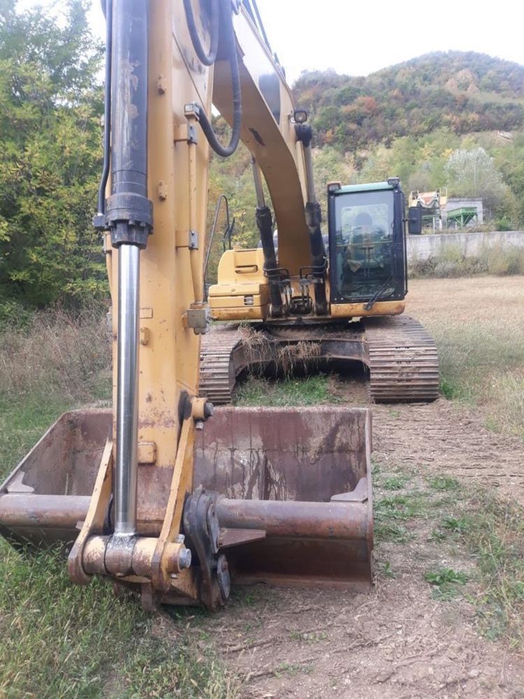 Excavator 324 D 2007