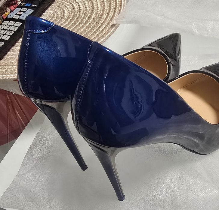 Pantofi cu toc Nr 37