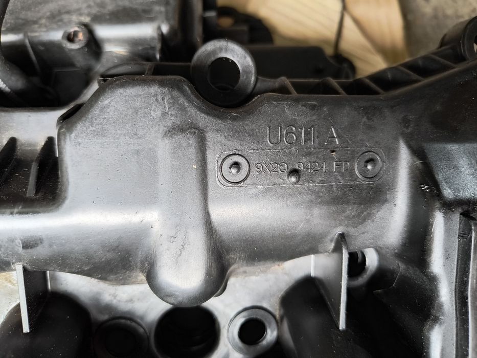 Capac culbutori Range Rover Sport 3.0 4.4 D 306DT 2014-2019 L494