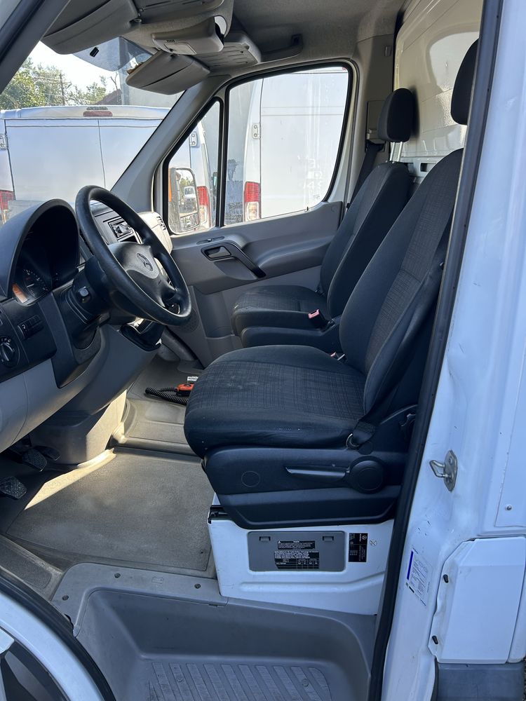 Mercedes Sprinter/Prelata cu Lift/3500kg