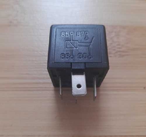 Releu multifunctional 12V si Modulator FM CarG7 C194