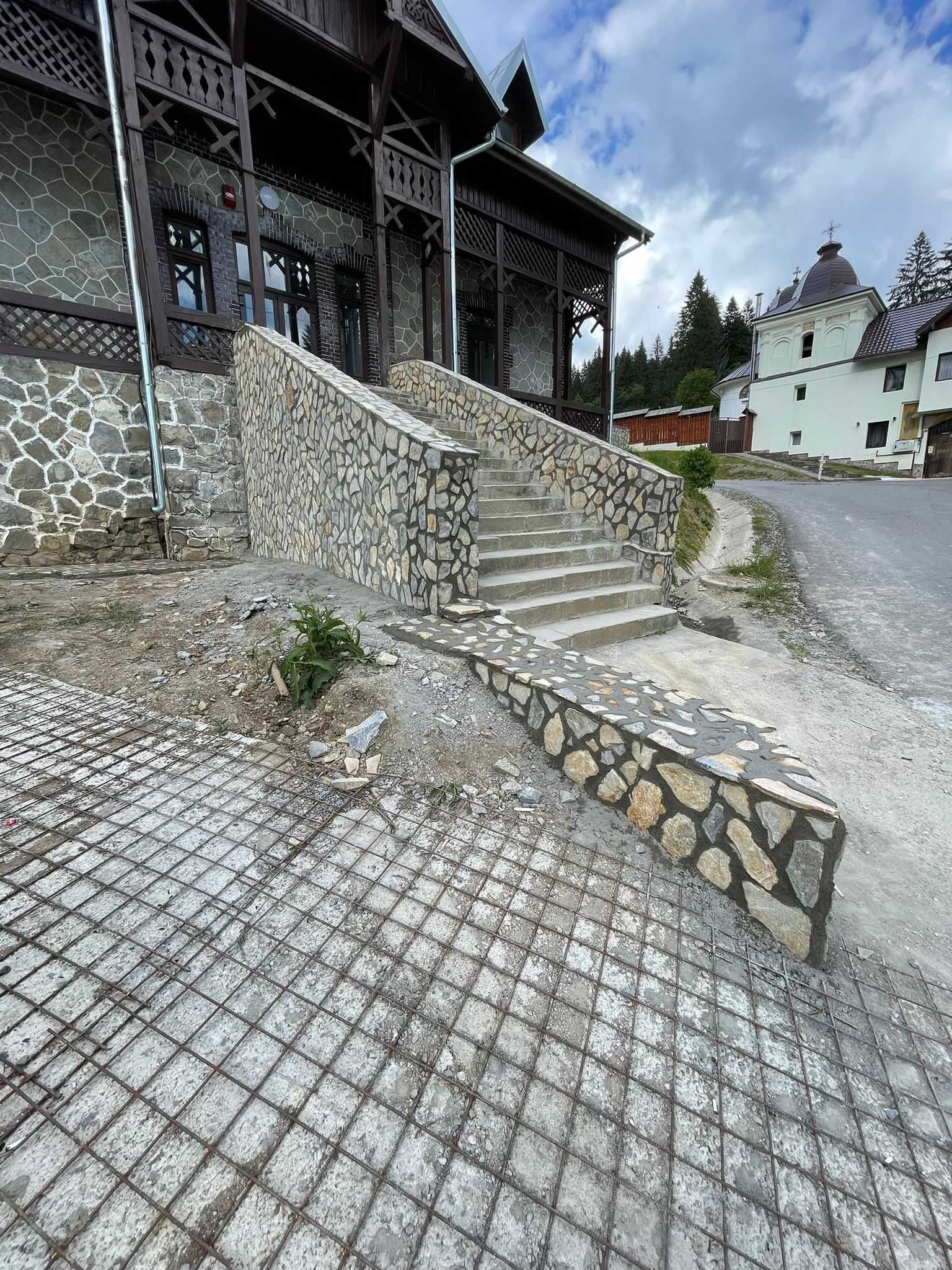 Piatra Naturala De munte.
