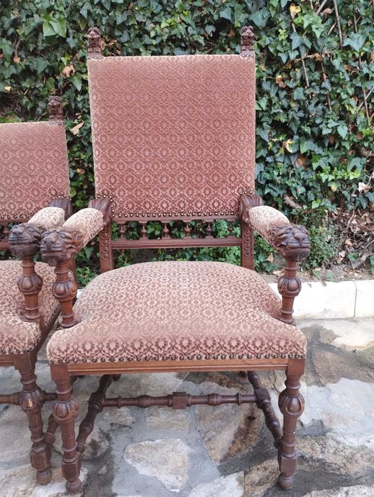 2 бр кресла / тронове / , 6 бр столове