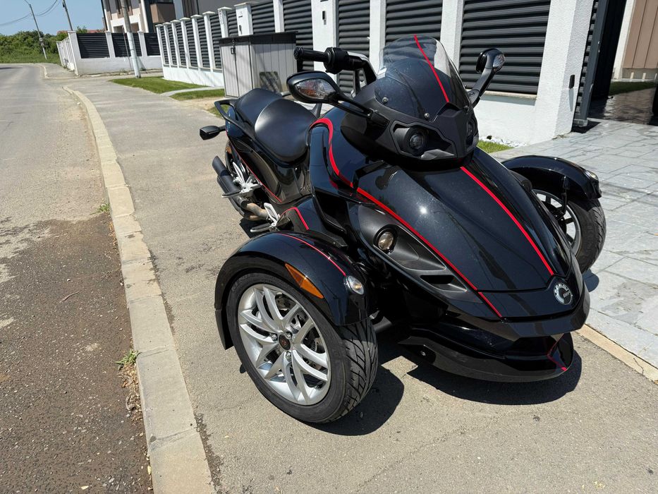 Can-Am Spyder Bombardier 2014 – semi-automat 7.890km