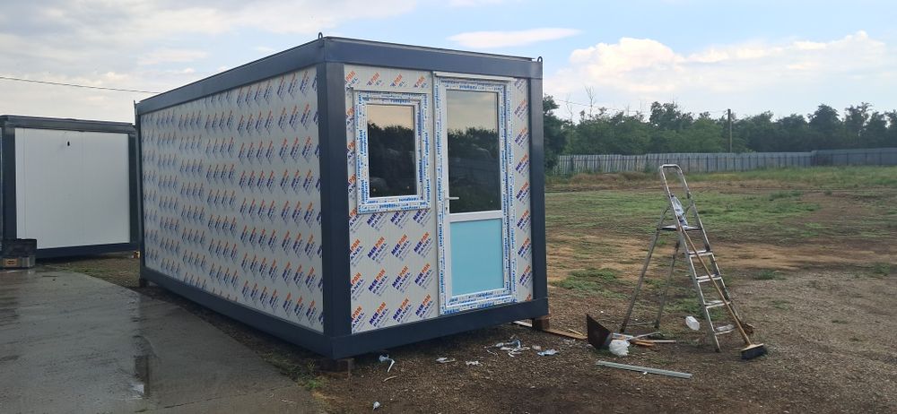 Vând containere modulare