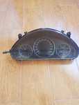 Vând ceas de bord mercedes benz w211
