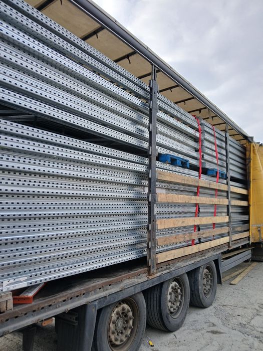 Avem rafturi metalice de vânzare producător Dexion