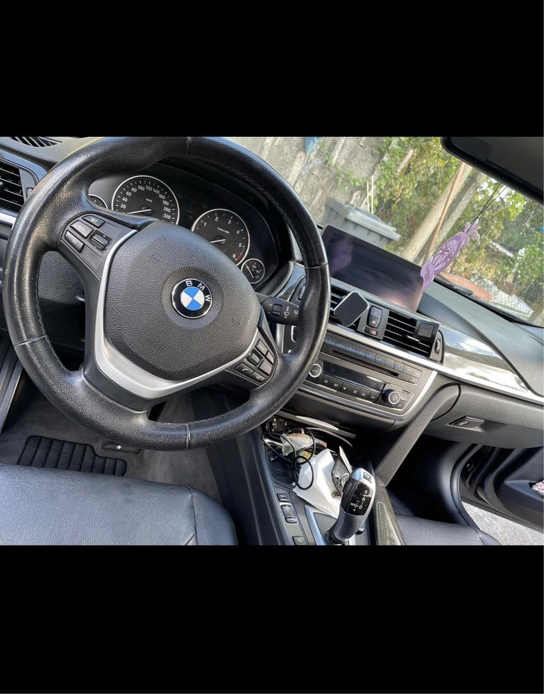 Vând Bmw F30 320d 2012 Luxury Line