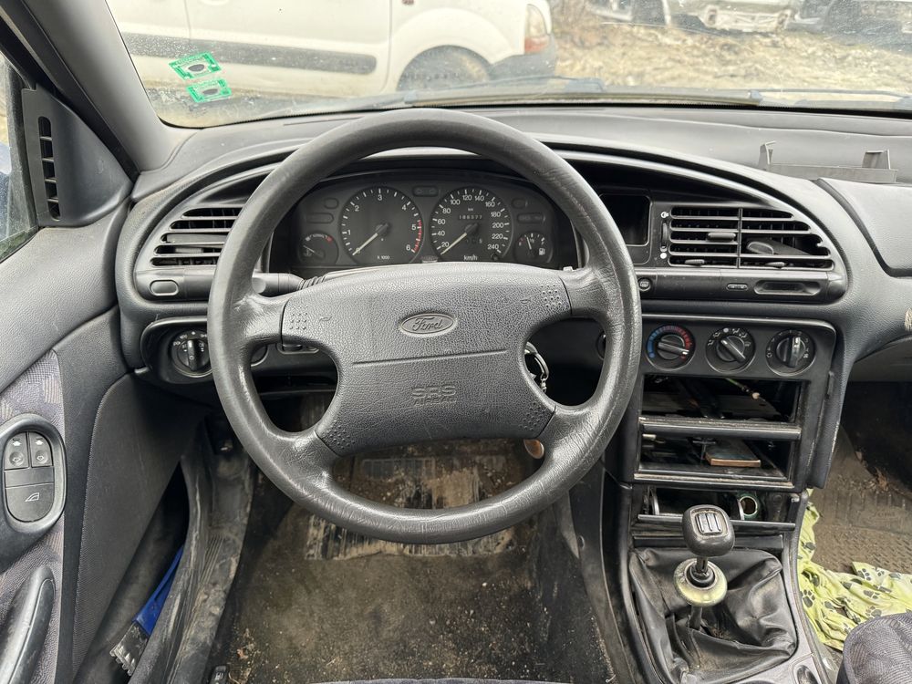 Ford Mondeo 1.8td 90кс 1998г На Части