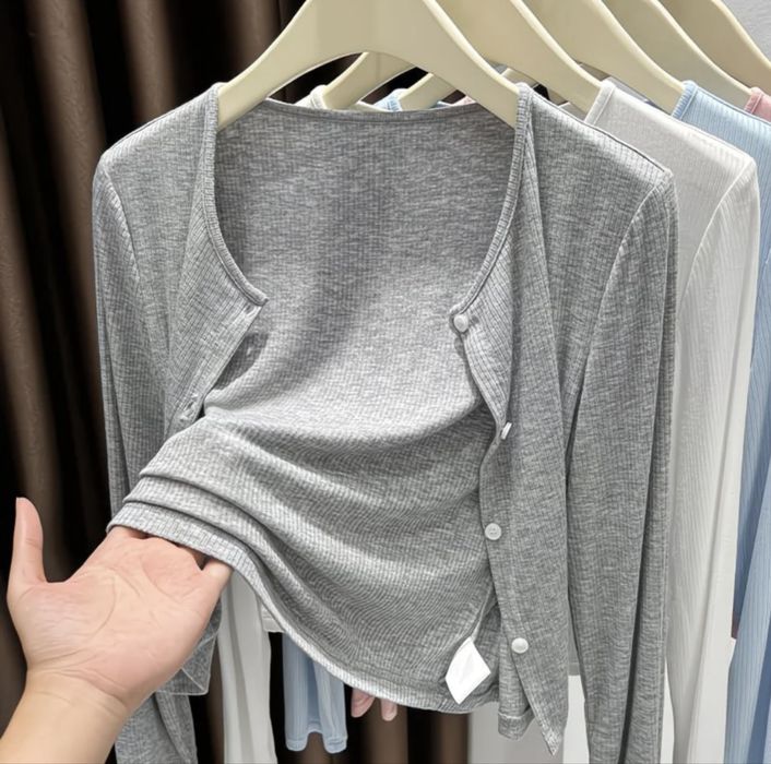 Серый вязаный кардиган на весну и осень