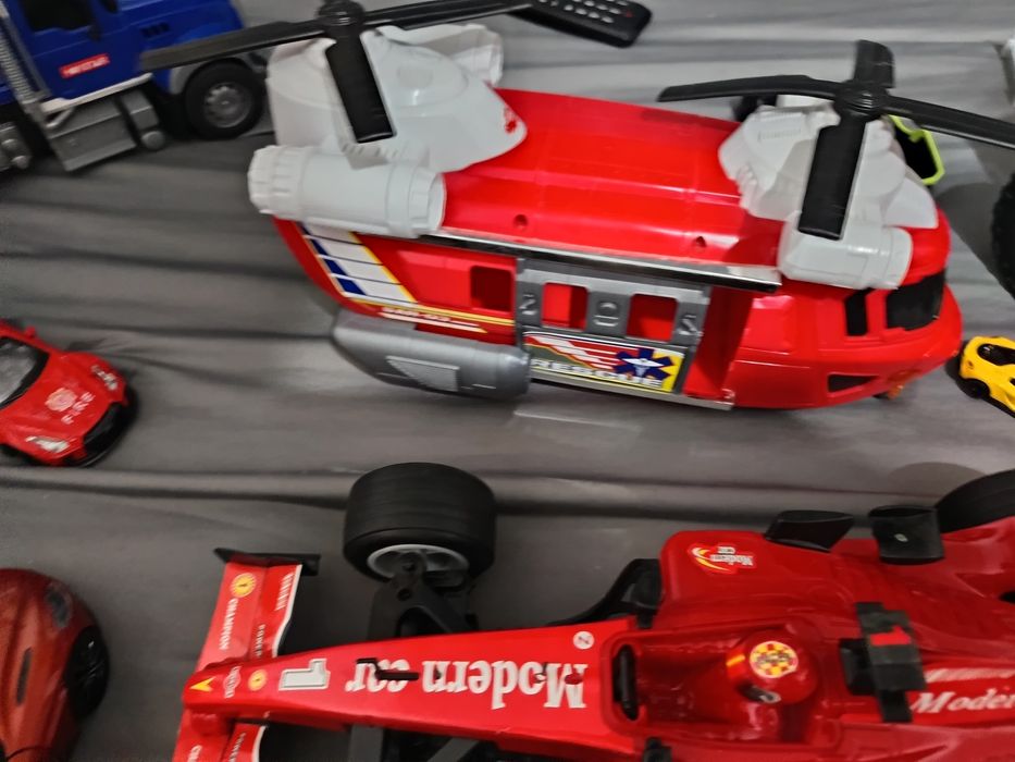 Lot jucarii impecabile