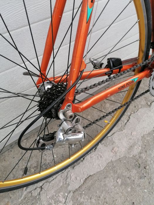 Bicicletă cursieră de vinzare
