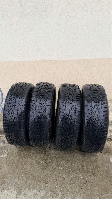 Set 4 Anvelope iarna HANKOOK 215 65 R17 Winter I*cept EVO 3