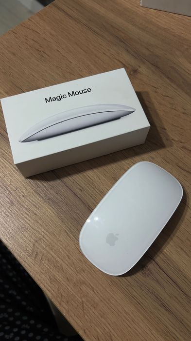 Мышь Apple фактически новая