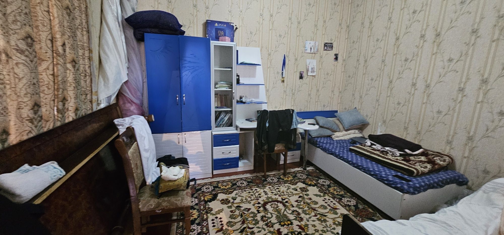 Ховли срочна сотилади.
