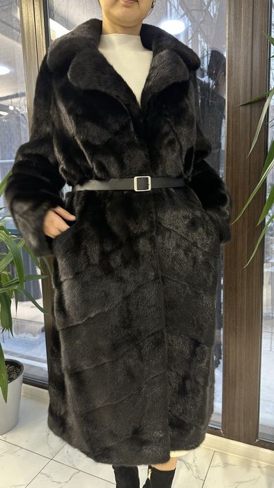 Продам норковую шубу, новая!