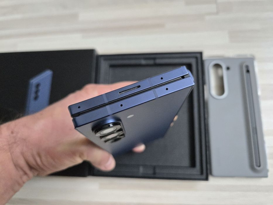 Samsung Z Fold6 Garanție full