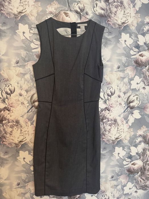 Елегантна рокля H&M