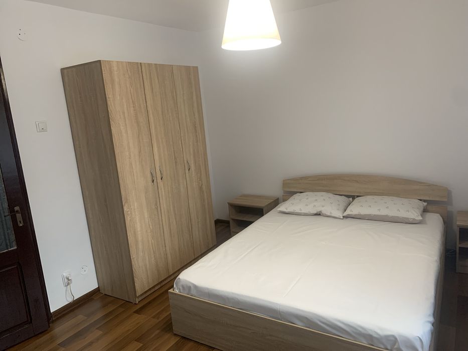 Inchiriez apartament regim hotelier