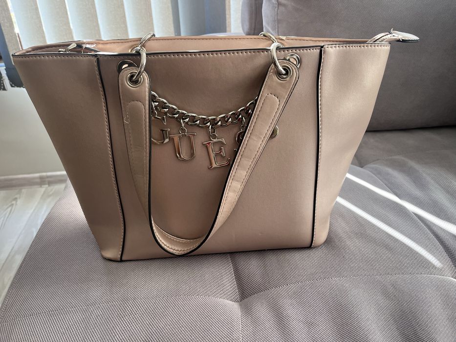 Чанта guess оригинална