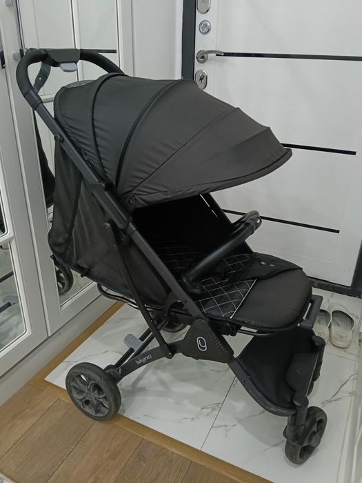 Коляска прогулочная