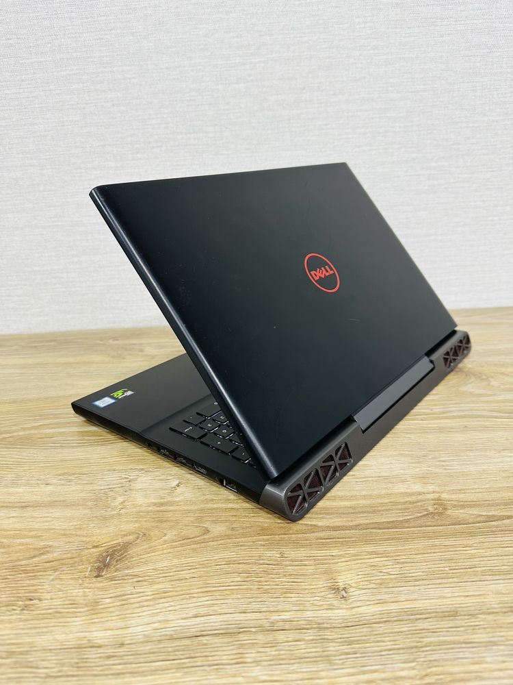 DELL Core i7-8 Ядерный+16 ГБ Озу+GTX1050Ti Мощный, Игровой ноутбук